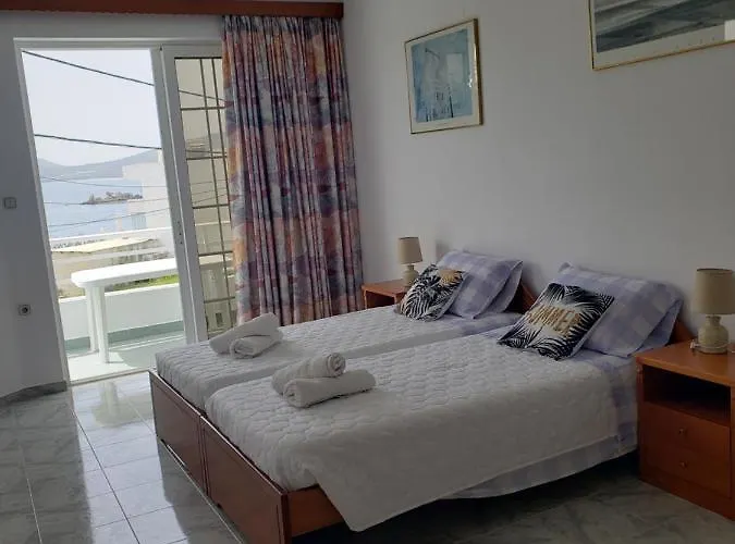 Sunrise アパート