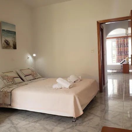 Sunrise Apartment Haraki